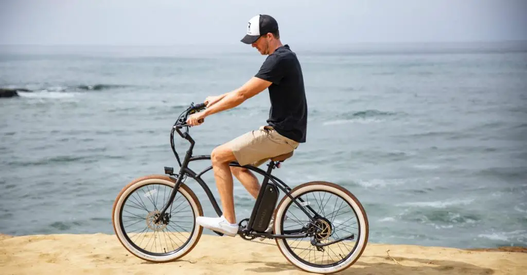 Which Cruiser Bikes for Big and Tall Guys